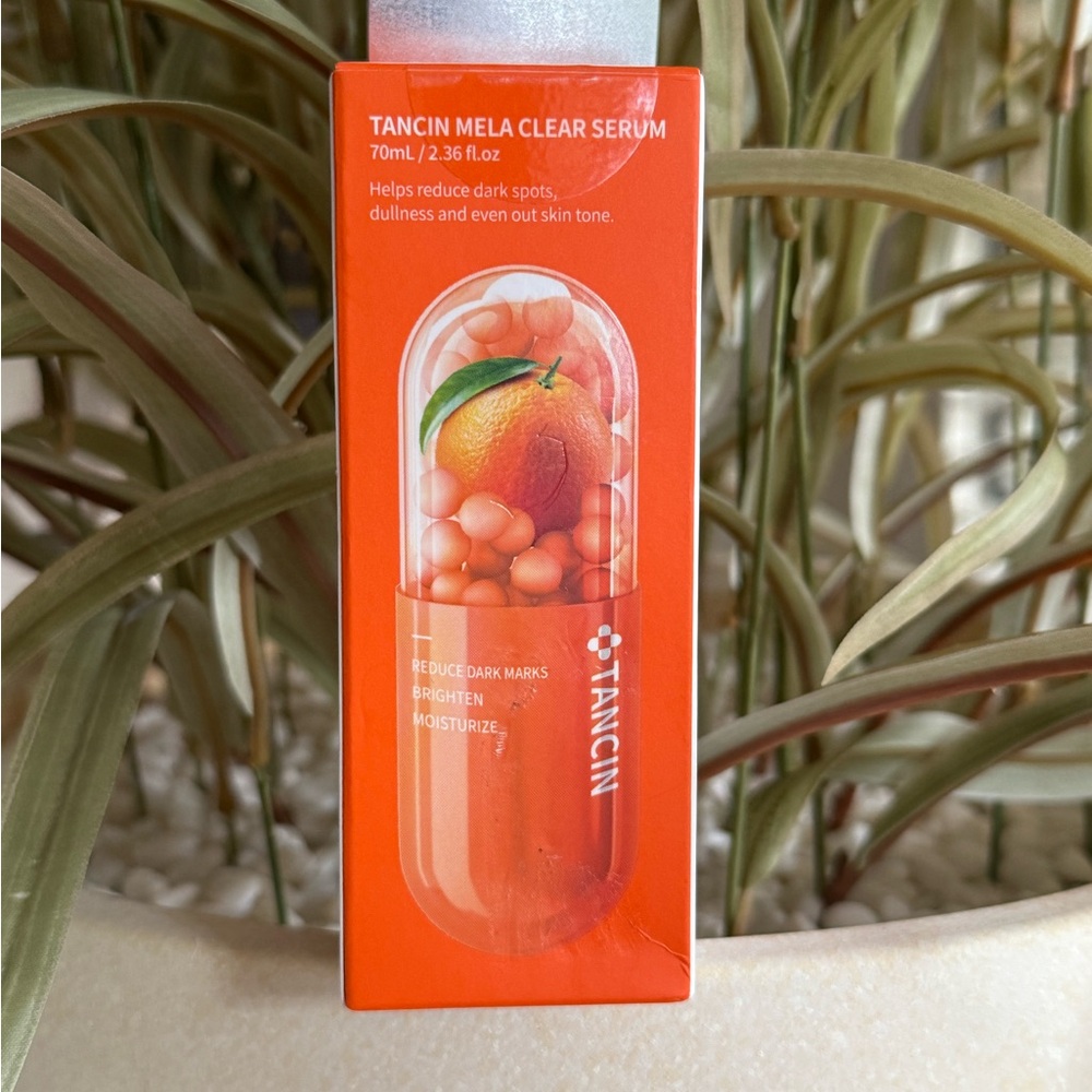 Mela Clear Serum - Orange